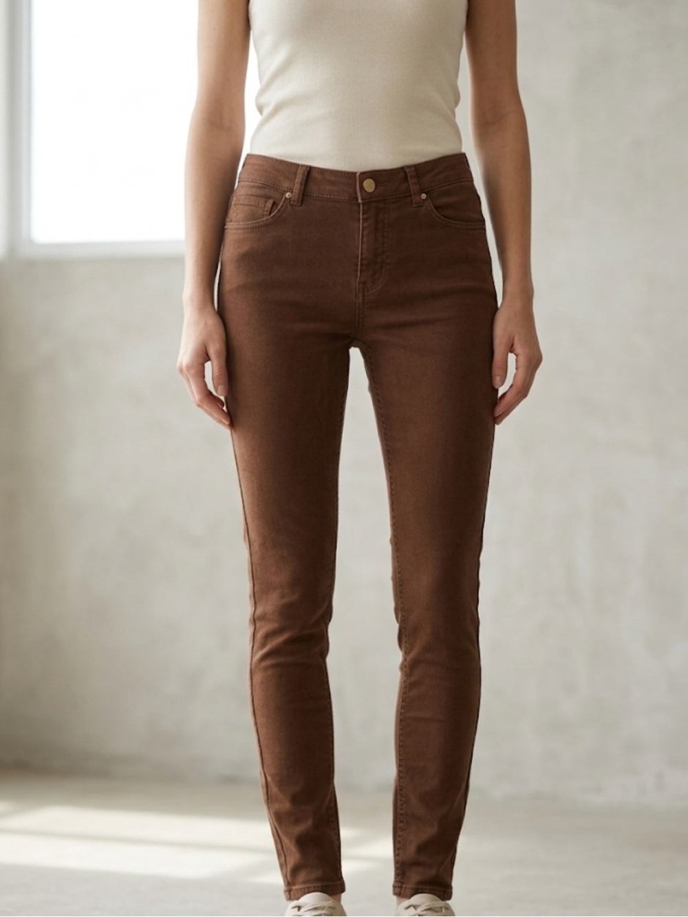 H&M High‑Waisted Straight Pants – Size 4 | Clean‑Girl Minimalism |